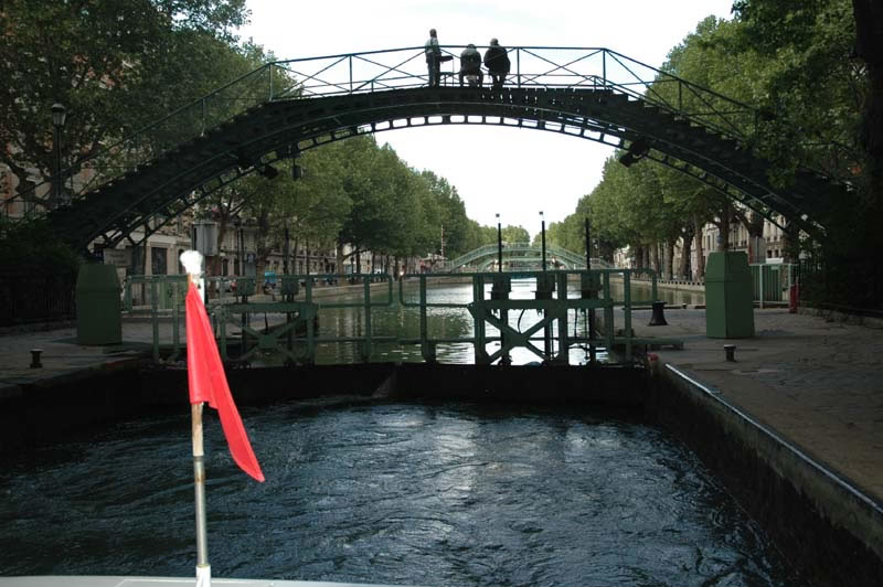 Sur le Canal Saint Martin à Paris (8)