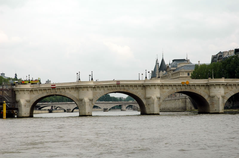 Signaux & Balisage: sur la Seine à Paris (10)